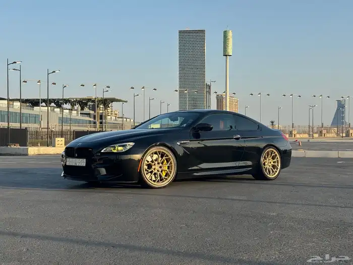 BMW M6 F13 V8 Manuel قير عادي 13