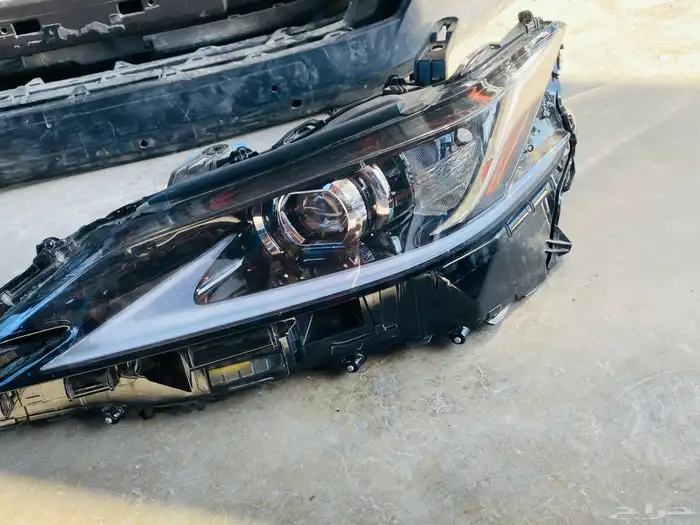 طقم شمعات لكزس ائ إس موديل 2022 0