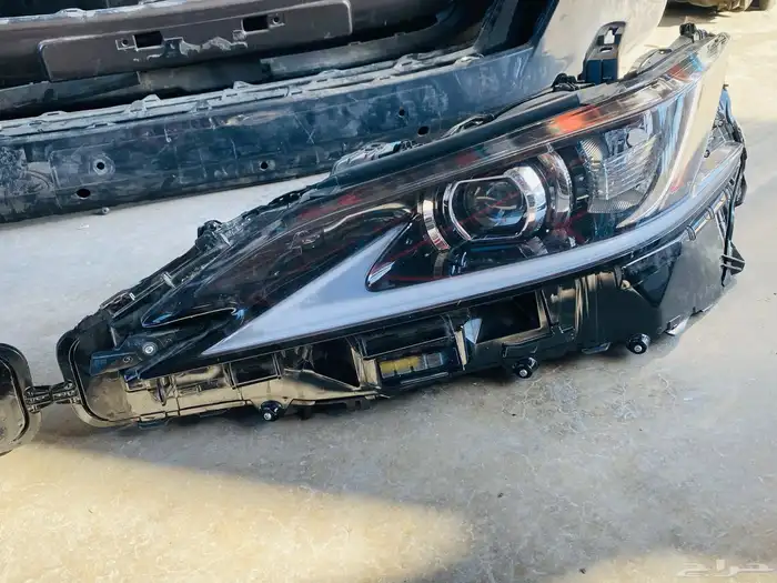 طقم شمعات لكزس ائ إس موديل 2022 2