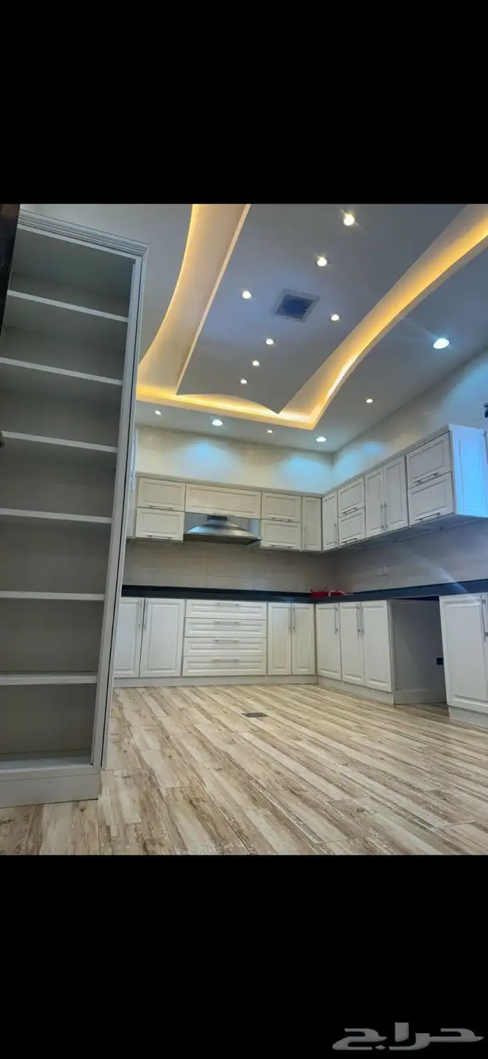 عمارة سكنية فاخرة للبيع بحي لبن المربع الذهبي مخرج 34 12