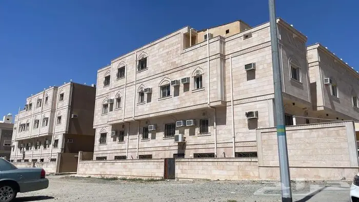 عمارة للبيع في العوالي 1