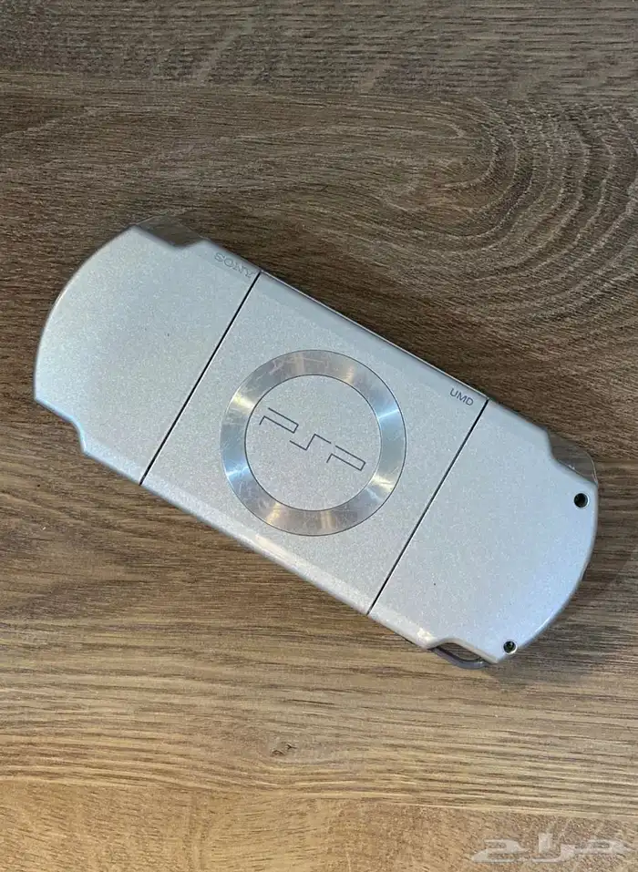 جهاز بلايستيشن المحمول psp لون سلفر 3