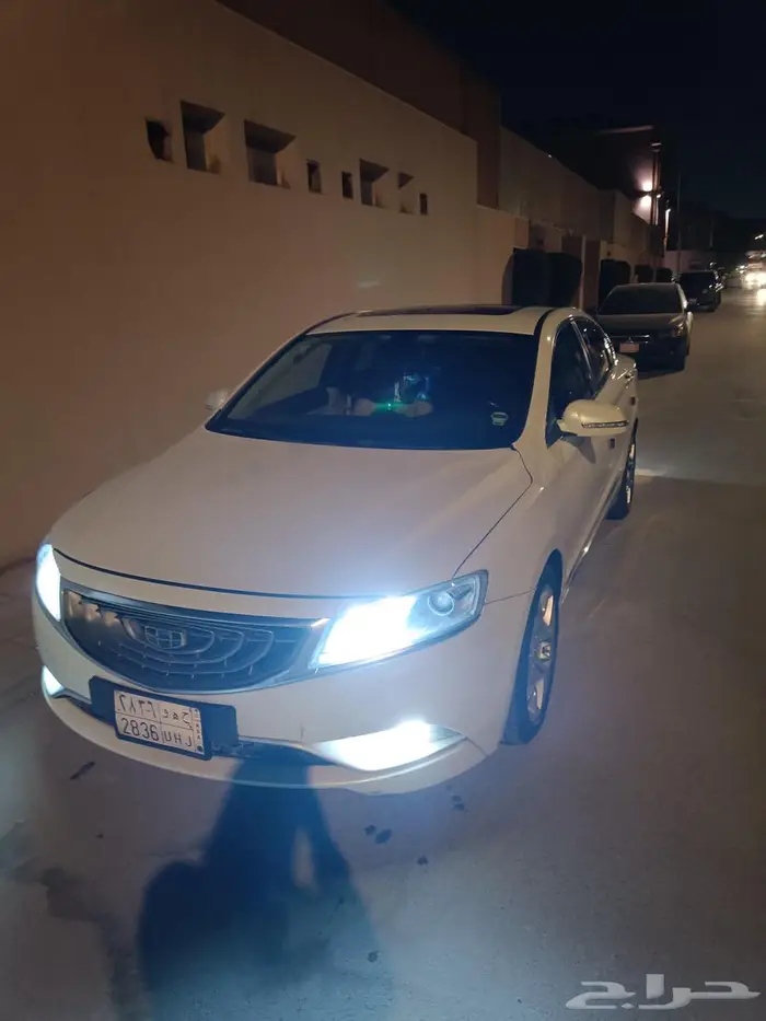 للبيع او بدل emgrand gt 0