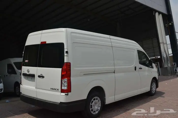 تويوتا باص هايس 2025 ديزل سقف مرتفع عبداللطيف 5