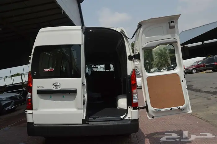 تويوتا باص هايس 2025 ديزل سقف مرتفع عبداللطيف 25