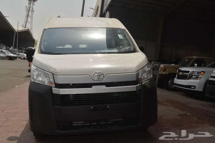 تويوتا باص هايس 2025 ديزل سقف مرتفع عبداللطيف 14