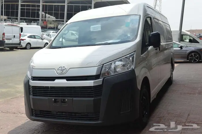 تويوتا باص هايس 2025 ديزل سقف مرتفع عبداللطيف 1