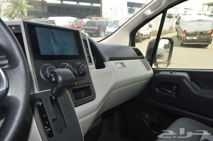 تويوتا باص هايس 2025 ديزل سقف مرتفع عبداللطيف 24