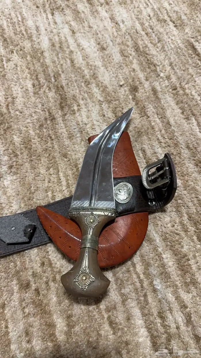 جنبيه قرن للبيع 0