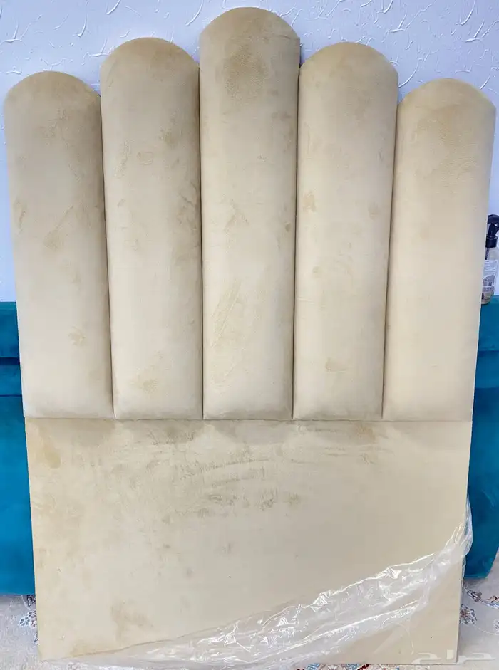 ظهر سرير للبيع نظيييف 0