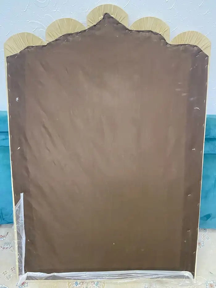 ظهر سرير للبيع نظيييف 1