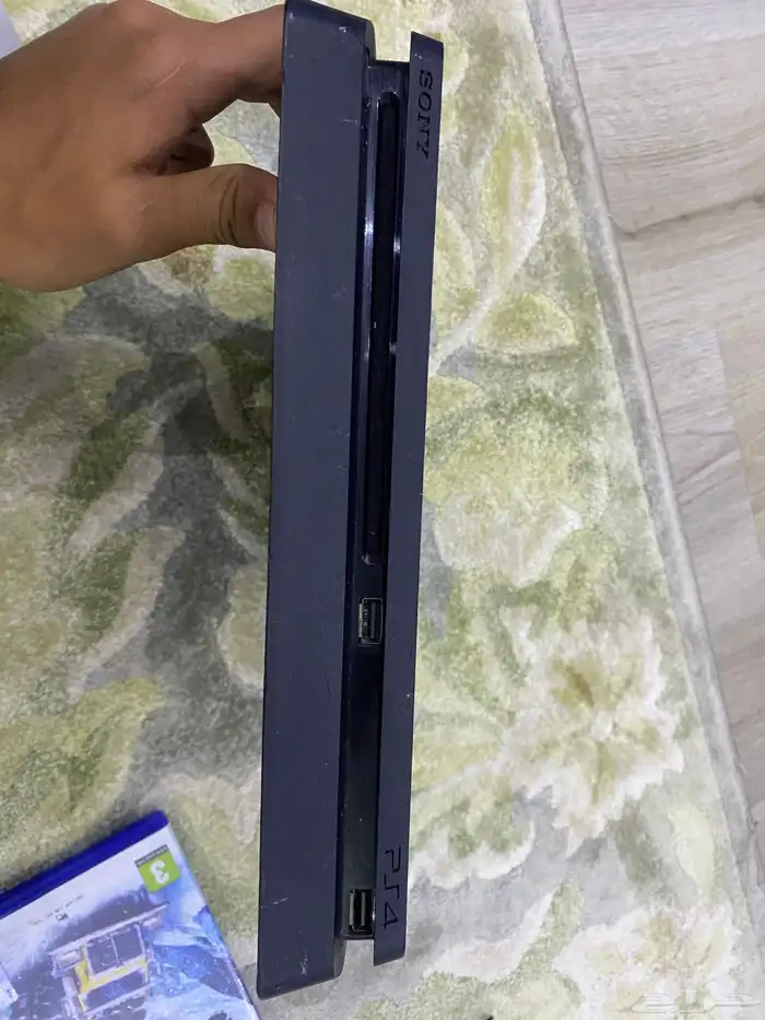 سوني 4 مع جميع ملحقاته 1