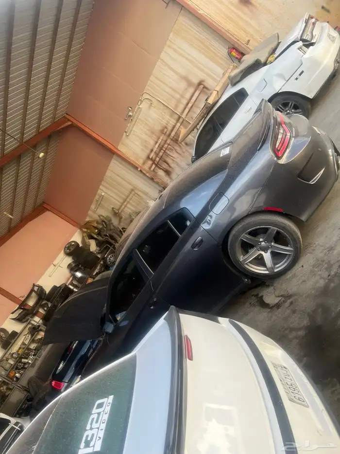 يوجد لدينا قطع غيار جميع أنواع الدوج 21