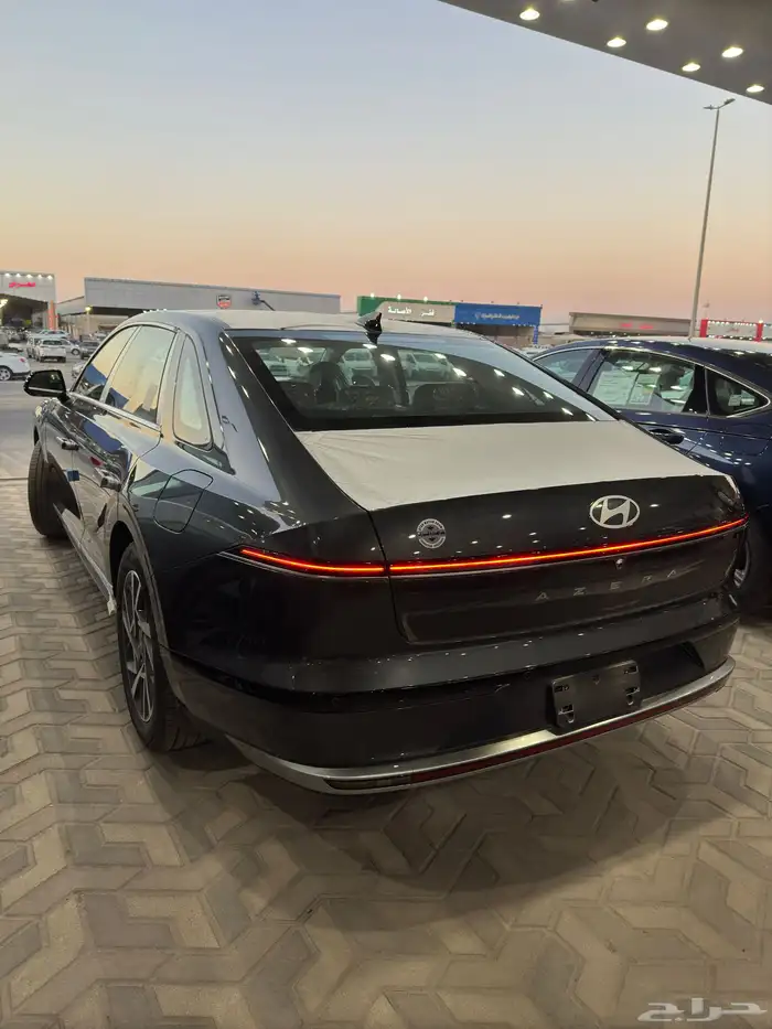 هونداي ازيرا كلاسك موديل 2025 3