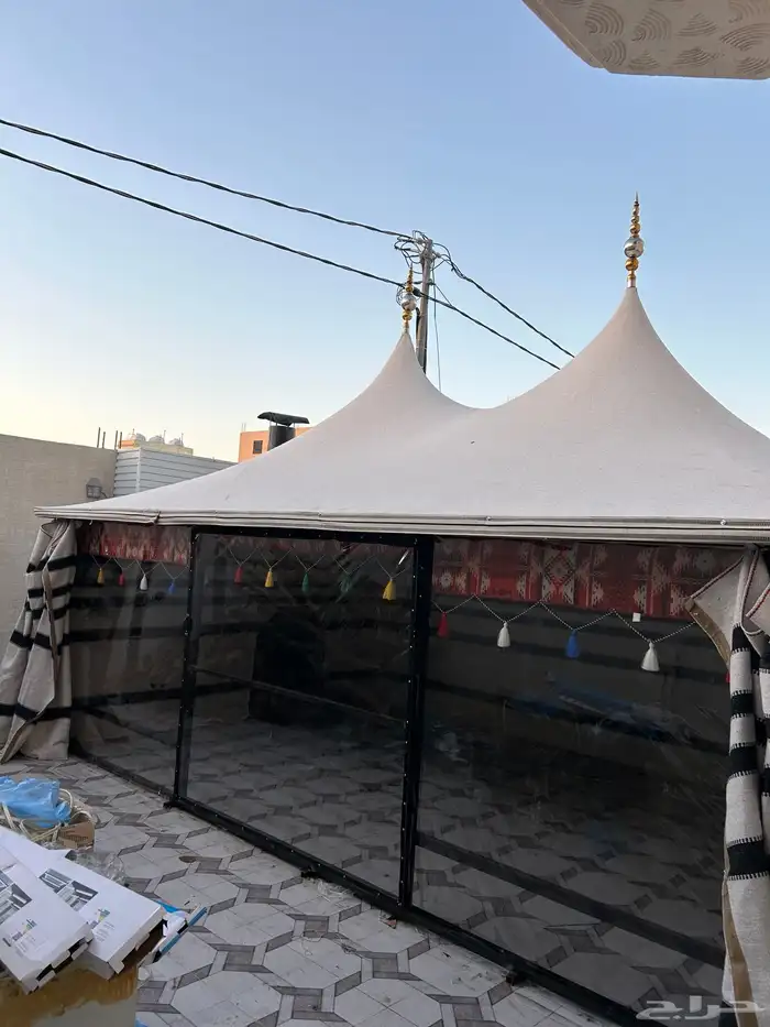 خيام الصقور الملكية 7