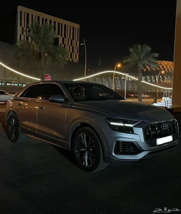 اودي كيو 8 Audi Q8 2022 2