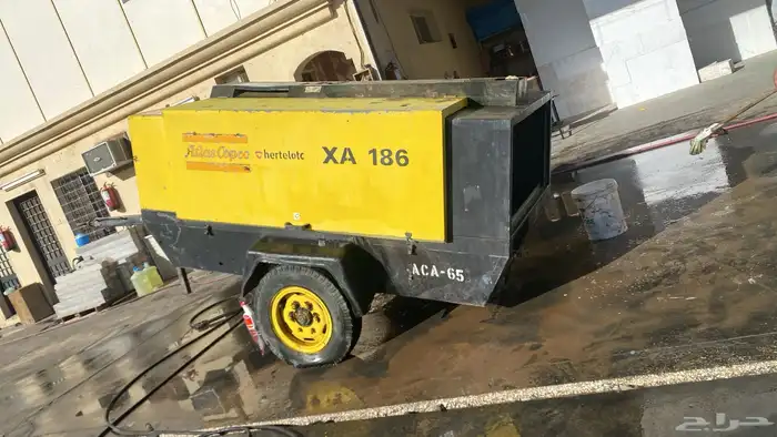 ازالة صبغ المباني وتنظيف واجهات الحجر بالرمل 7