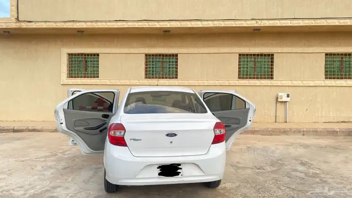 فورد فيجو 2018 نظيف جدا ممشى قليل حد 24000 8