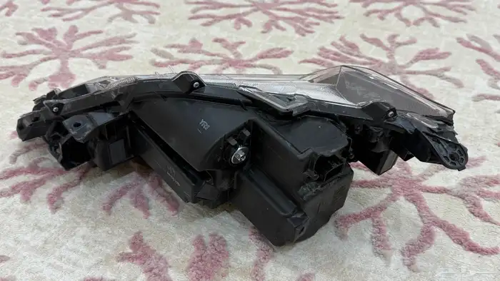 شمعة يارس يمين 2023 1
