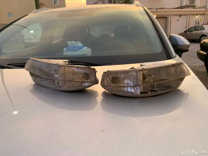شبك و كشافات لكزس LS 430 للبيع 2
