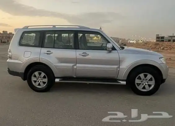باجيرو دفلك للبيع او البدل بسياره صغيره 0