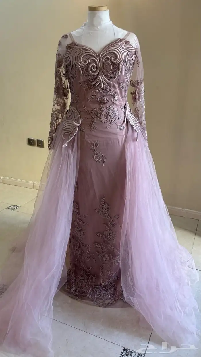 فساتين للبيع 5