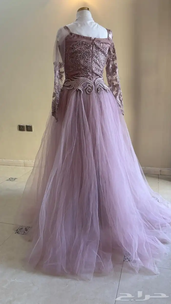 فساتين للبيع 6