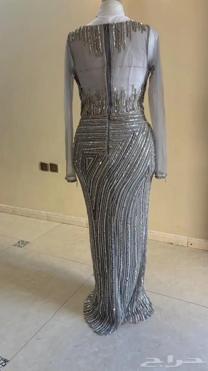 فساتين للبيع 8