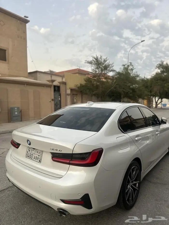 بي ام دبليو BMW 2022 320I luxury 1