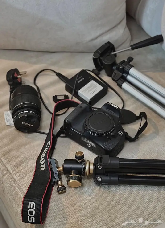 كاميرا كانون 600D EOS 1