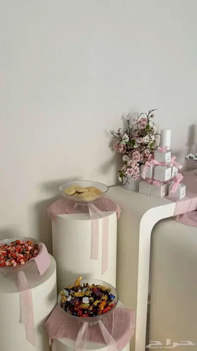 طاولات استقبال للإيجار 6