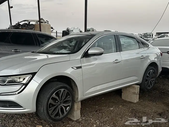 قطع غيار رينو تاليسمان 2018 4