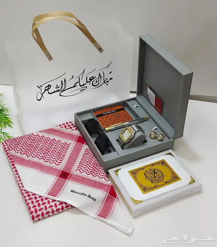 بوكس هديه رمضان رجالي فخم شماغ مرسيدس مع طقم ساعه 6