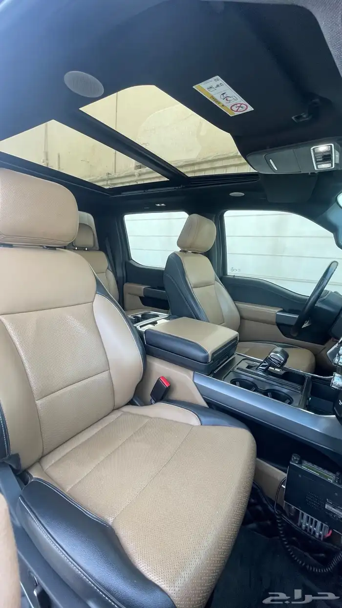 فورد f150 LARIAT فل كامل 2021 25