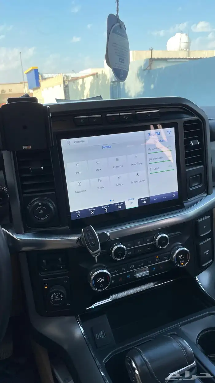 فورد f150 LARIAT فل كامل 2021 15