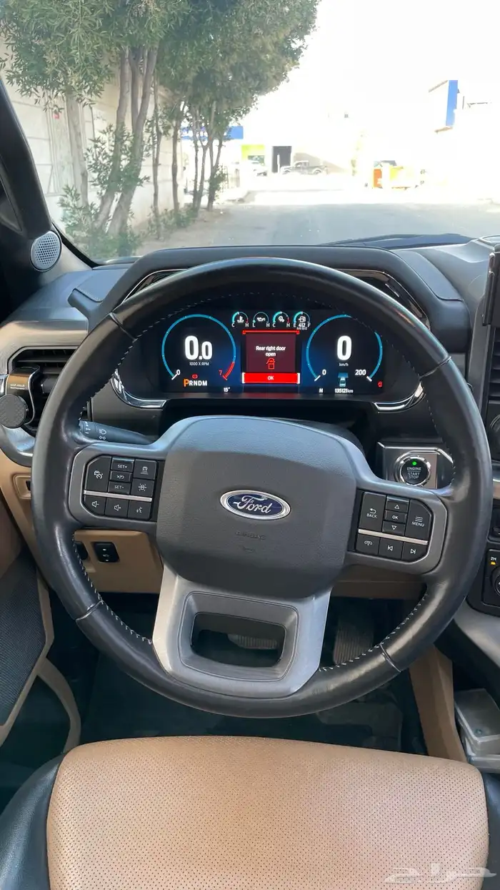 فورد f150 LARIAT فل كامل 2021 14