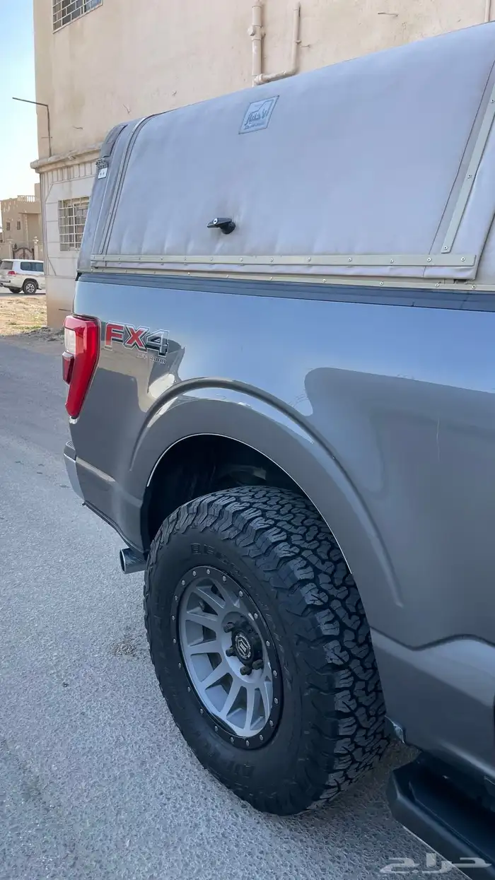 فورد f150 LARIAT فل كامل 2021 7