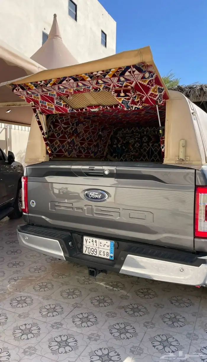 فورد f150 LARIAT فل كامل 2021 37