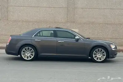 كرايزلر C300 هيمي v8 2014 2