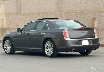 كرايزلر C300 هيمي v8 2014 8