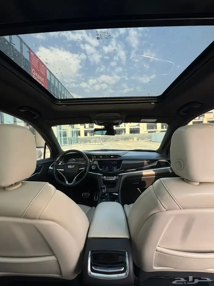 كاديلاك XT6 اعلى فئة 2022 7