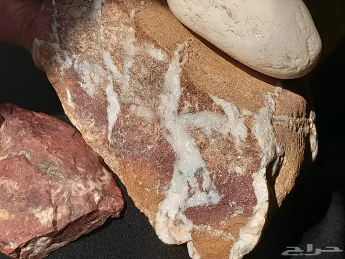 أحجار كريمة 3