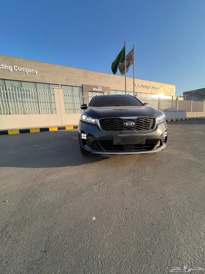 سورنتو ديزل 7 راكب اصلي داخليه جملي   تم البيع 2