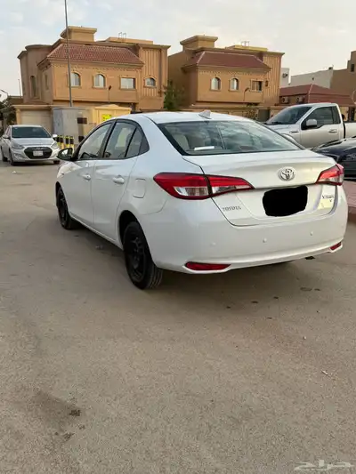 تويوتا يارس 2022 5