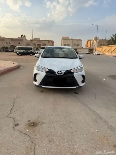 تويوتا يارس 2022 1