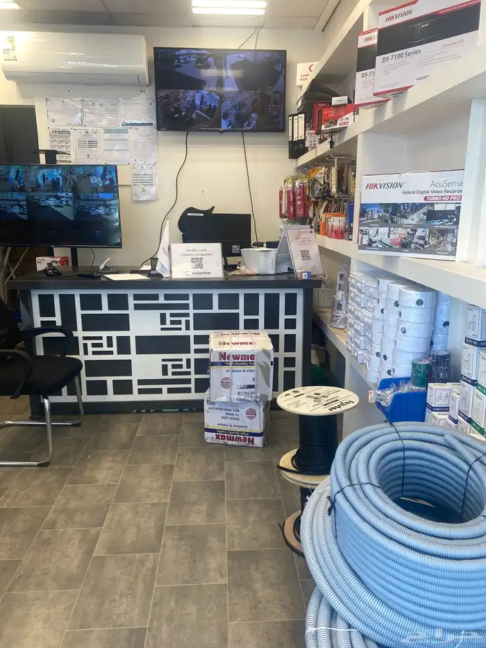 عرض على كاميرات المراقبة مع تركيب الكاميرا 50 ريال 0