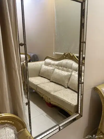 مجلس كامل خشب مصري للبيع ب 1500 ريال 7 قطع 7