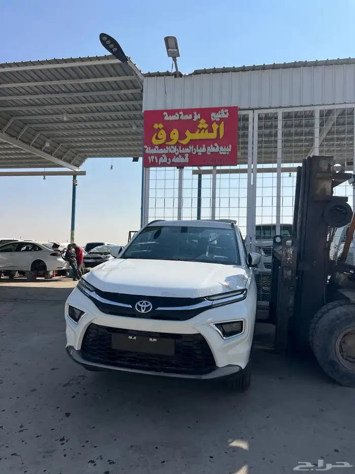 تويوتا اوربان كروزر مصدوم قطع غيار 2024 29