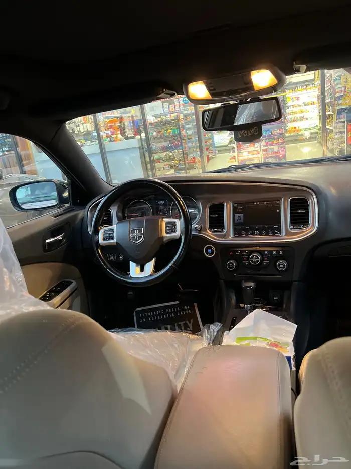 تشارجر 2013 البيع سمح 4