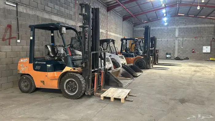 رافعه شوكيه جي سي ب رافعة شوكية 10 طن للإيجار شهري يومي اجار 5